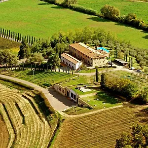 https://fattoria-fibbiano.it-tuscanyhotel.com